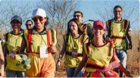 voluntarios missao livres equipe de crianças